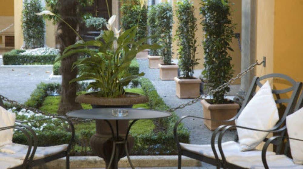 Palazzo Cardinal Cesi Hotel Rome Luaran gambar