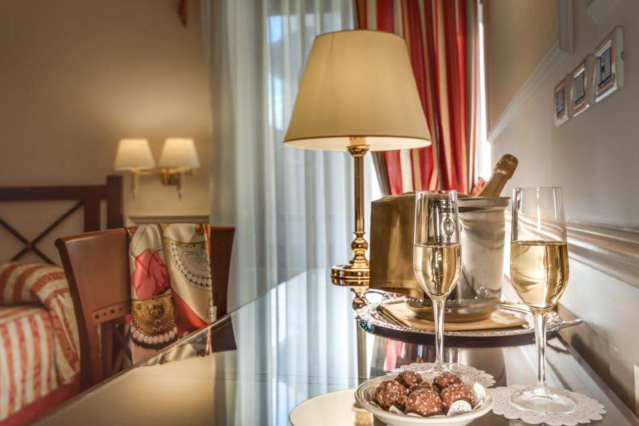 Palazzo Cardinal Cesi Hotel Rome Luaran gambar