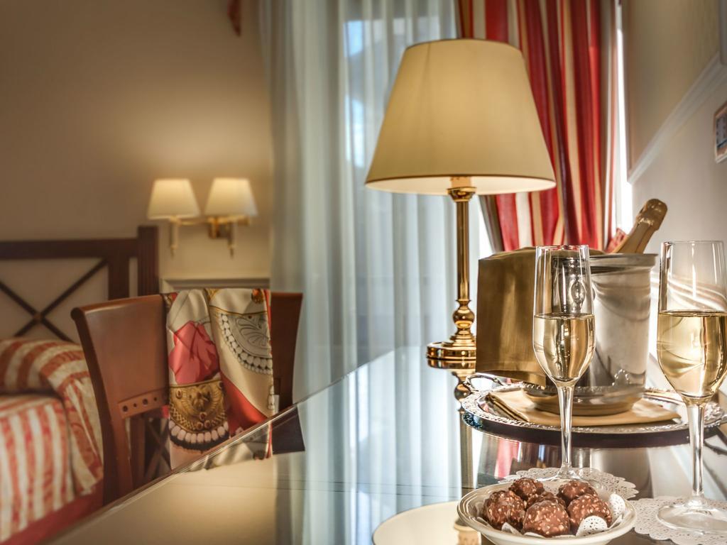 Palazzo Cardinal Cesi Hotel Rome Luaran gambar